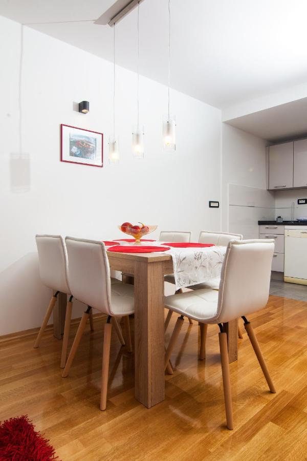 Apartment Zoi Сплит Екстериор снимка