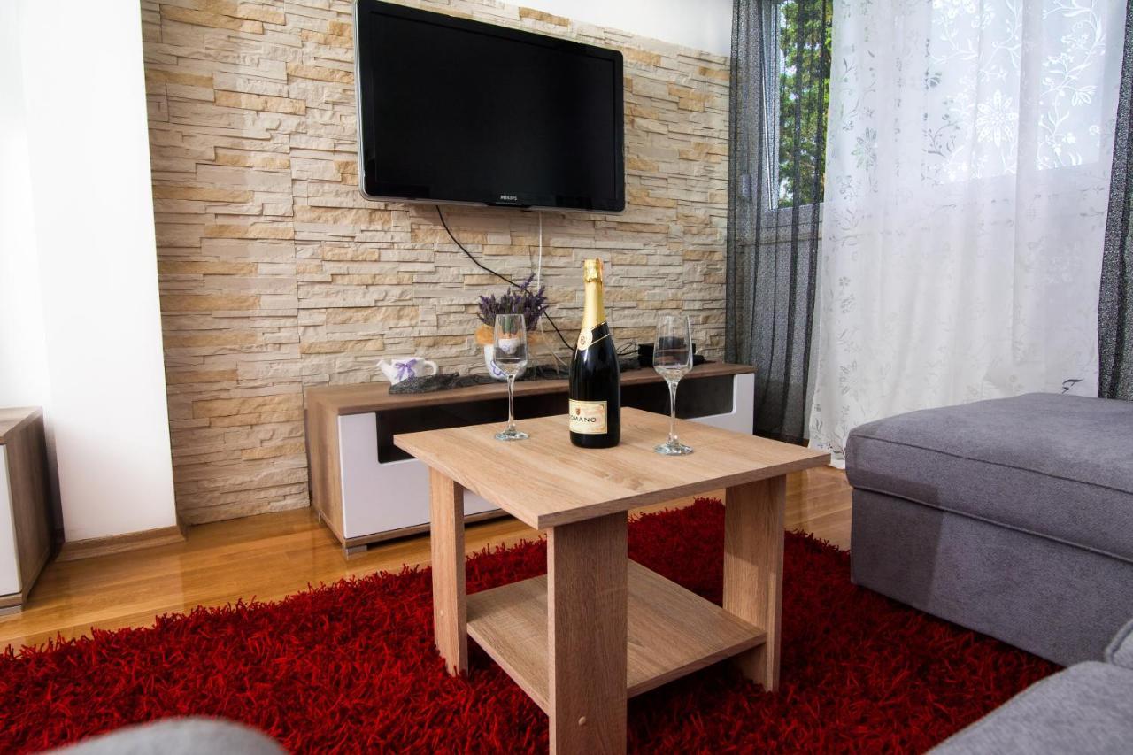 Apartment Zoi Сплит Екстериор снимка